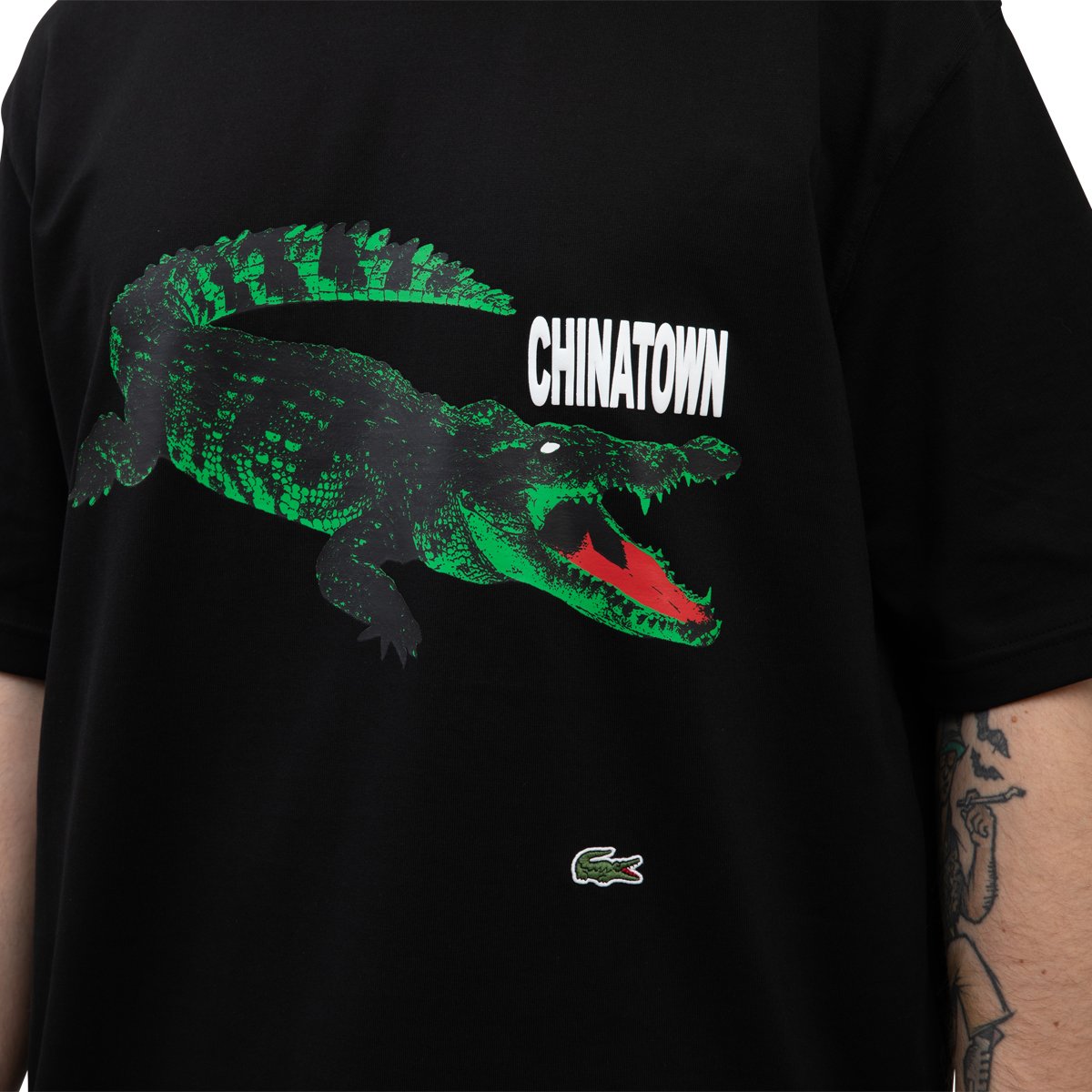 トップス Chinatown Market Large Croc T-Shirt Lacoste X Chinatown Market T-Shirt Black | SUBTYPE