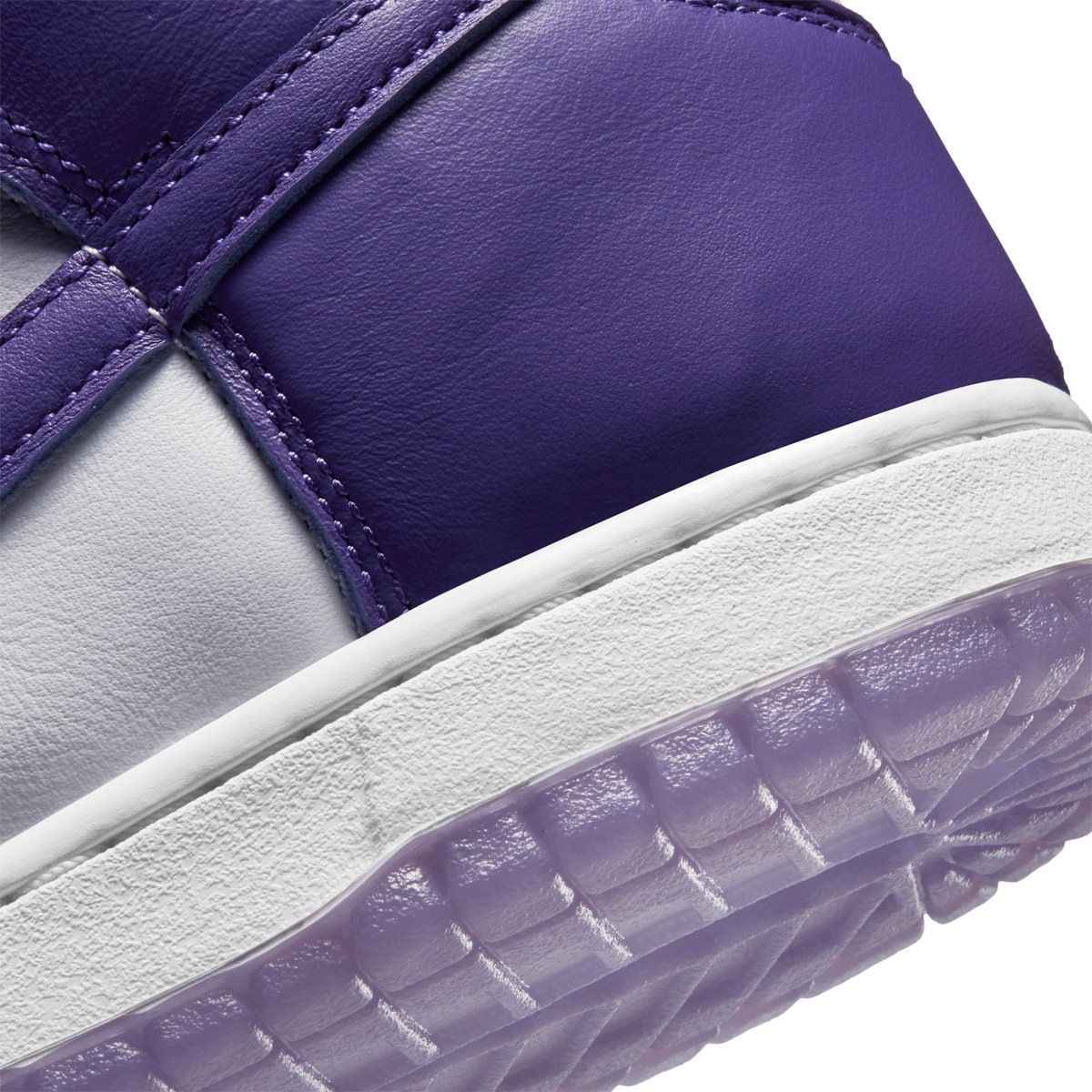 Womens Dunk HI SP 