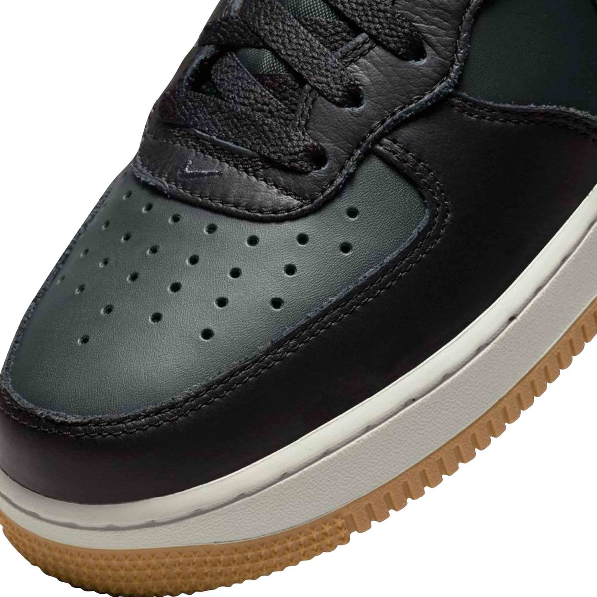 公式正規品!★ AIR FORCE 1 MID 'BLACK GUM' Nike SF AF-1 Mid 'Black & Gum Light Brown' Release Date