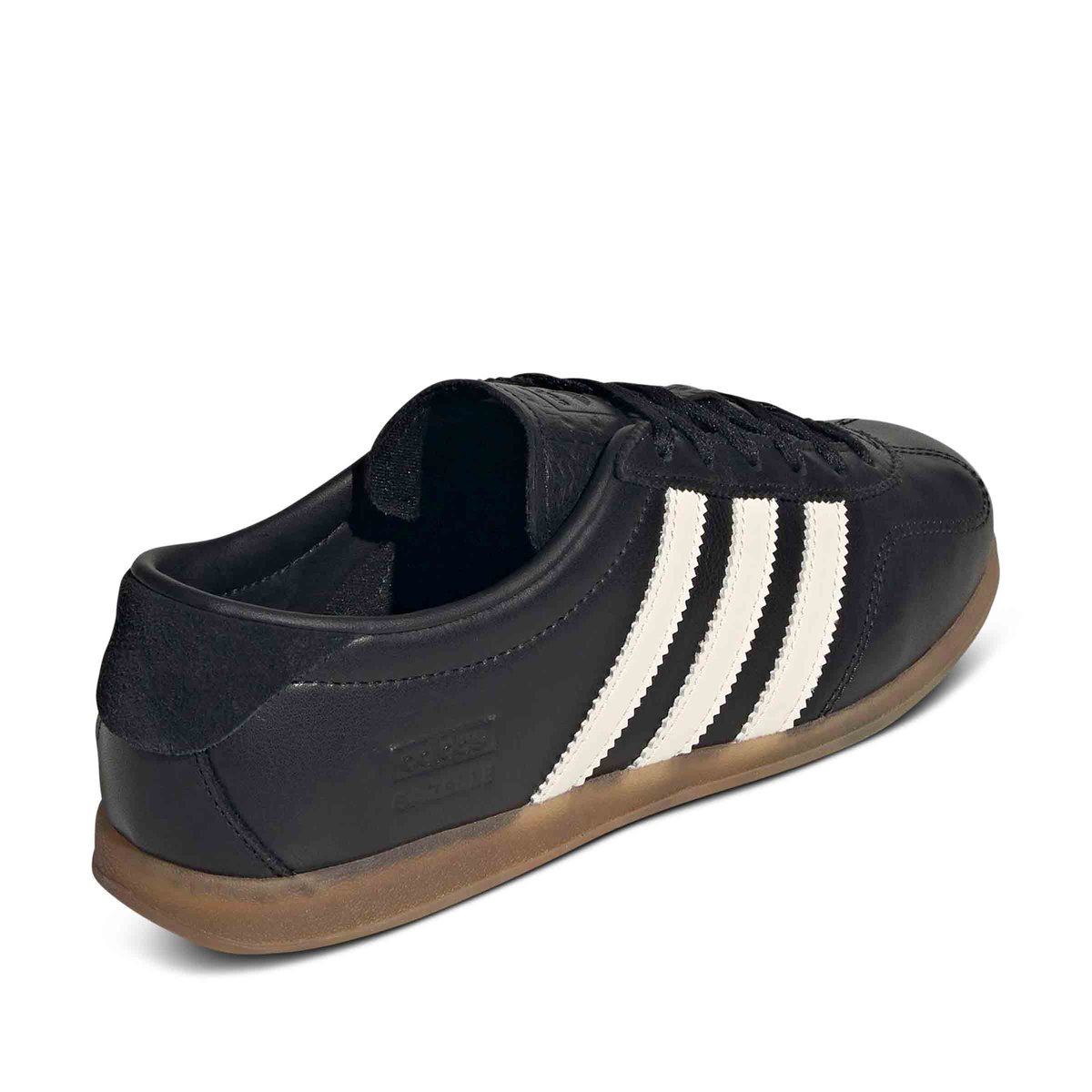 adidas gazelle silver green womens adidas Originals Gazelle x Manchester United - Utility Black/Preloved Yellow /Gum 4