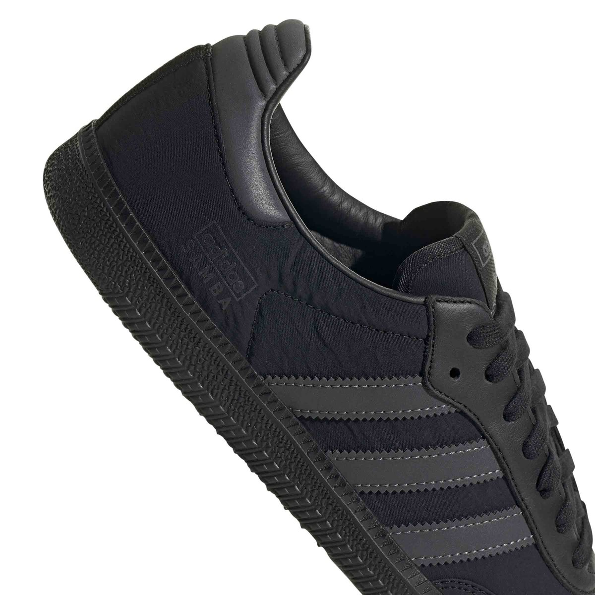 adidas gazelle silver green womens W ADIDAS SAMBA OG "CORE BLACK/LEGEND EARTH-GUM"