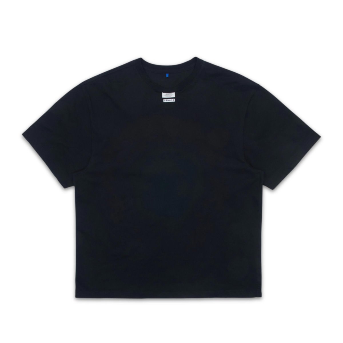 【ADERERROR】Langle t-shirt Noir Langle T-Shirt Noir | SUBTYPE