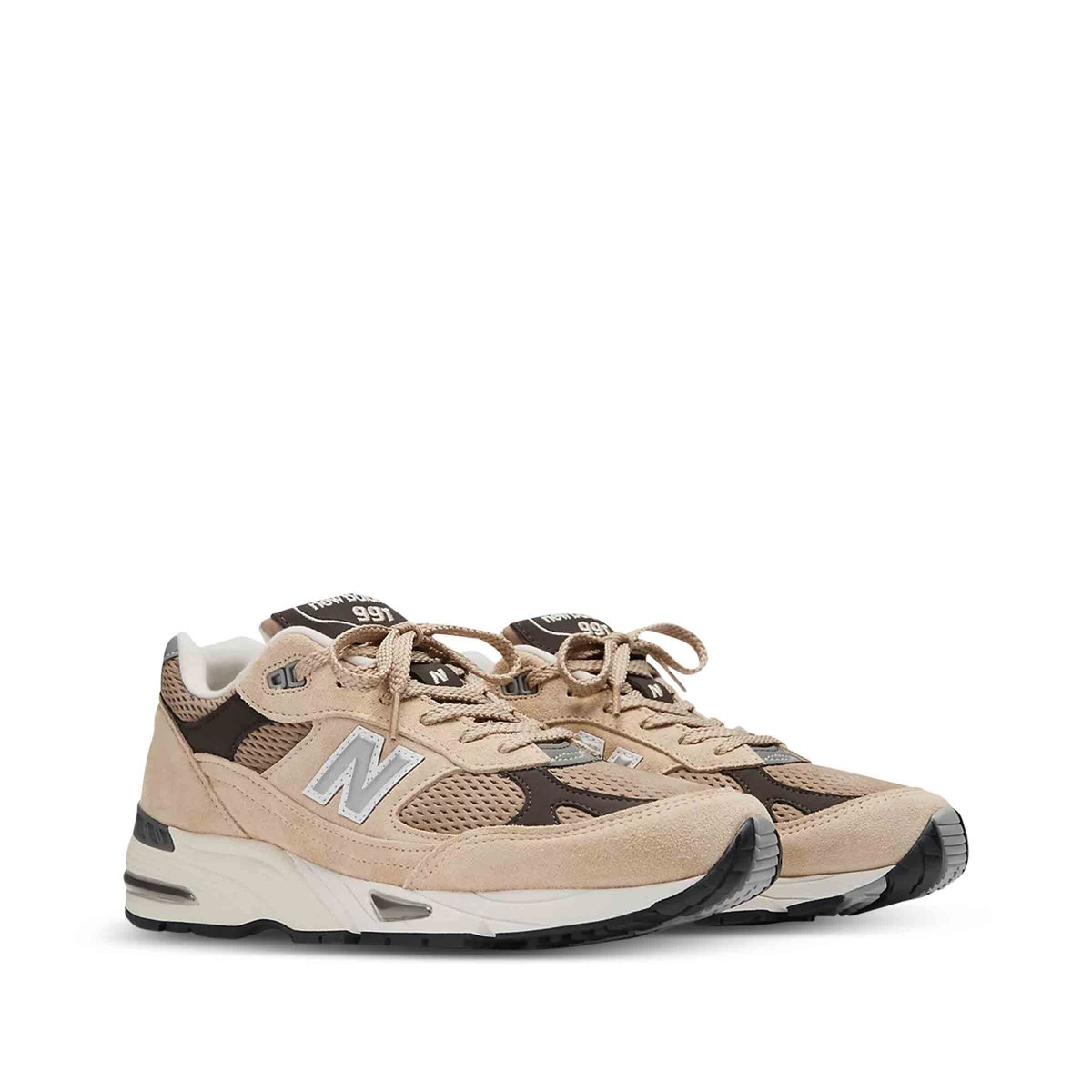 Made in UK 991v1 Finale Pale khaki with silver mink and delicioso 