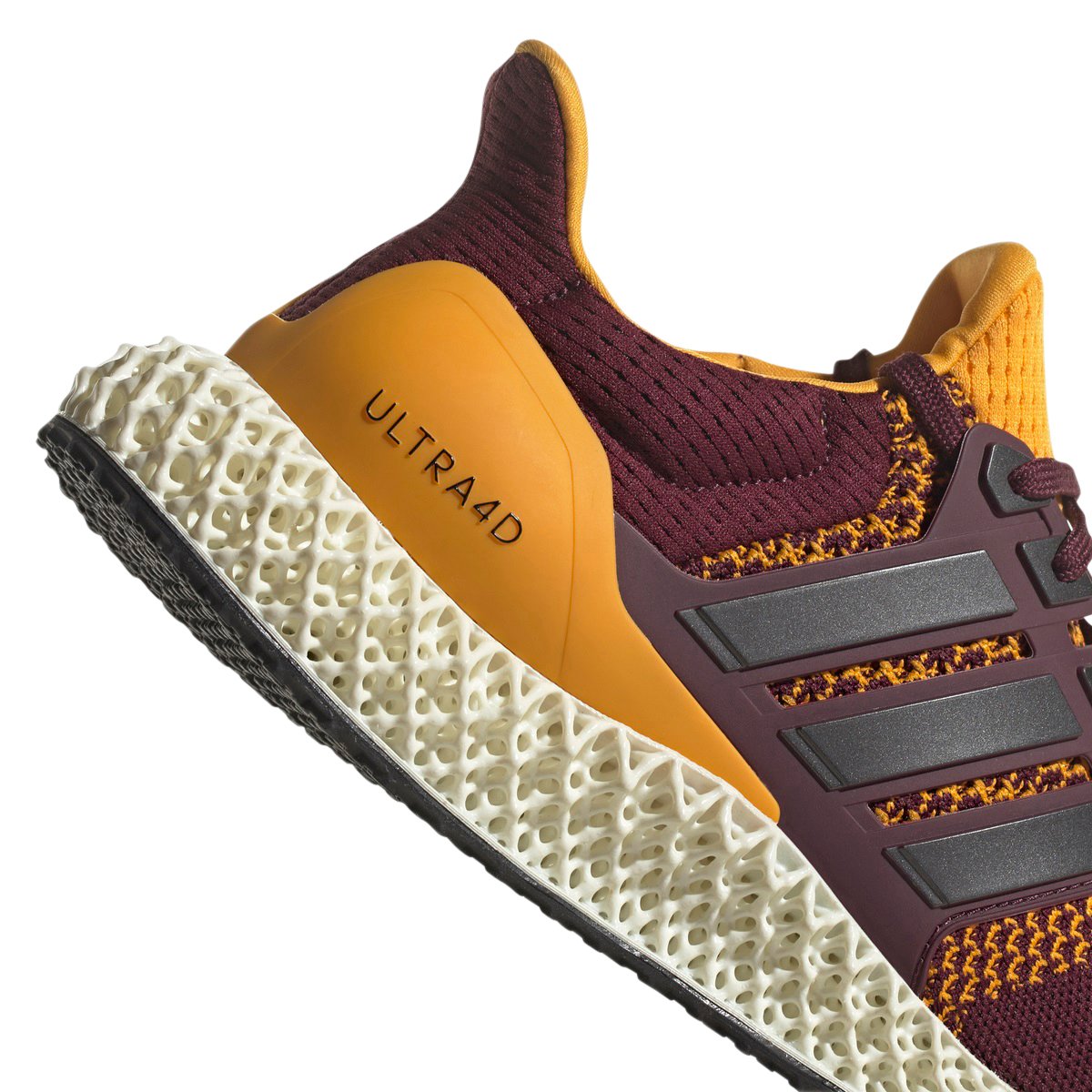 ULTRA4D maroon/core black/semi solar gold | SUBTYPE