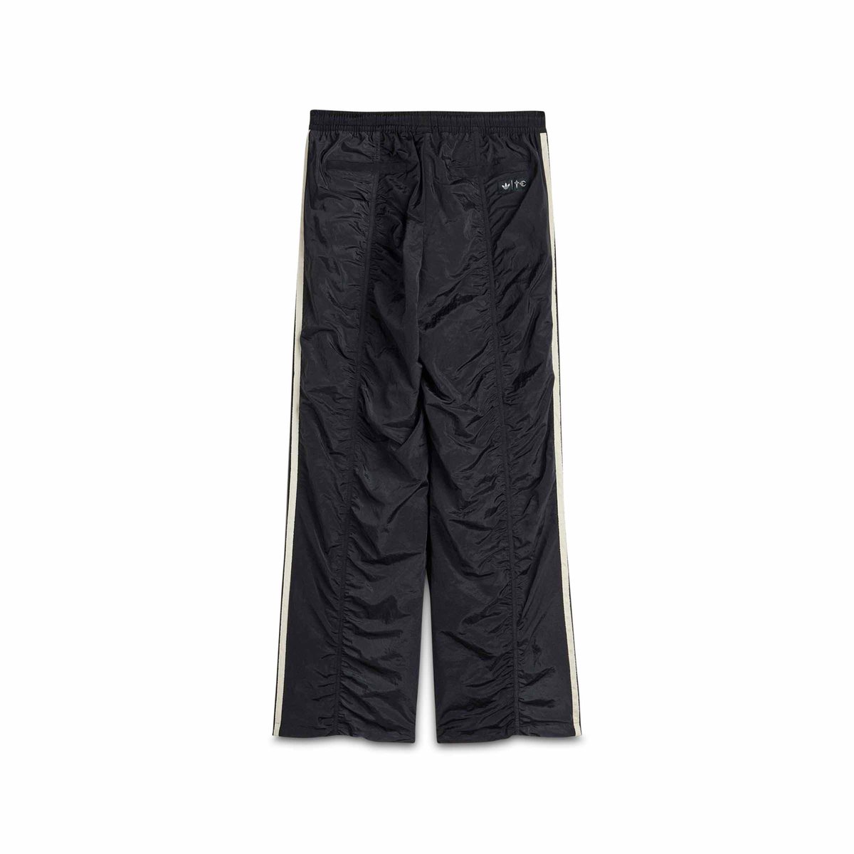 THUG CLUB Woven Trackpants Black/Silver Met. | SUBTYPE