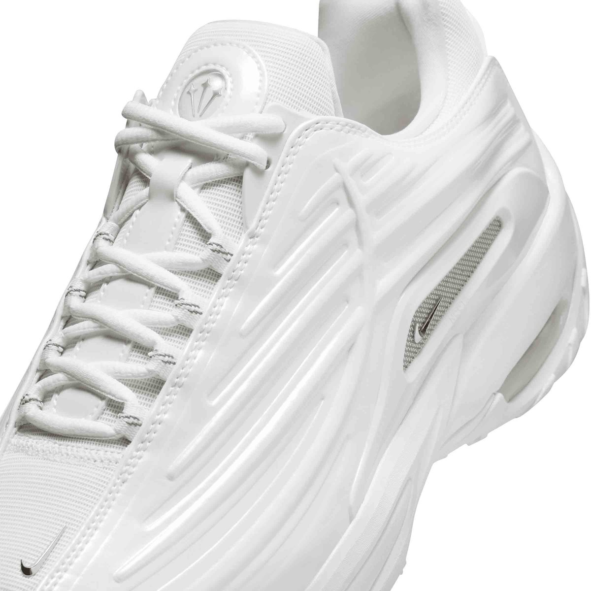 x NOCTA Hot Step 2 White/Chrome-Univ Gold | SUBTYPE