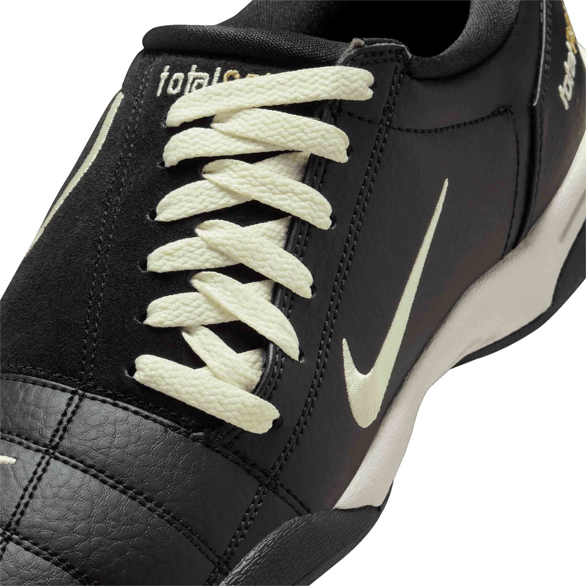 Total 90 Black/Coconut Milk-Metallic Gold | SUBTYPE