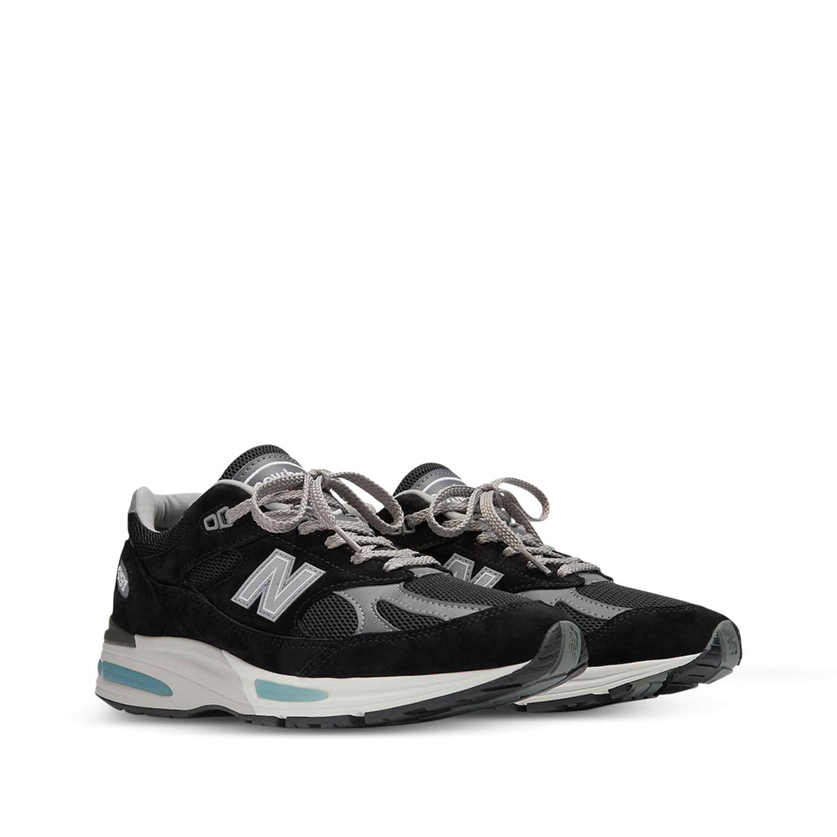 MADE in UK 991v2 Black | SUBTYPE