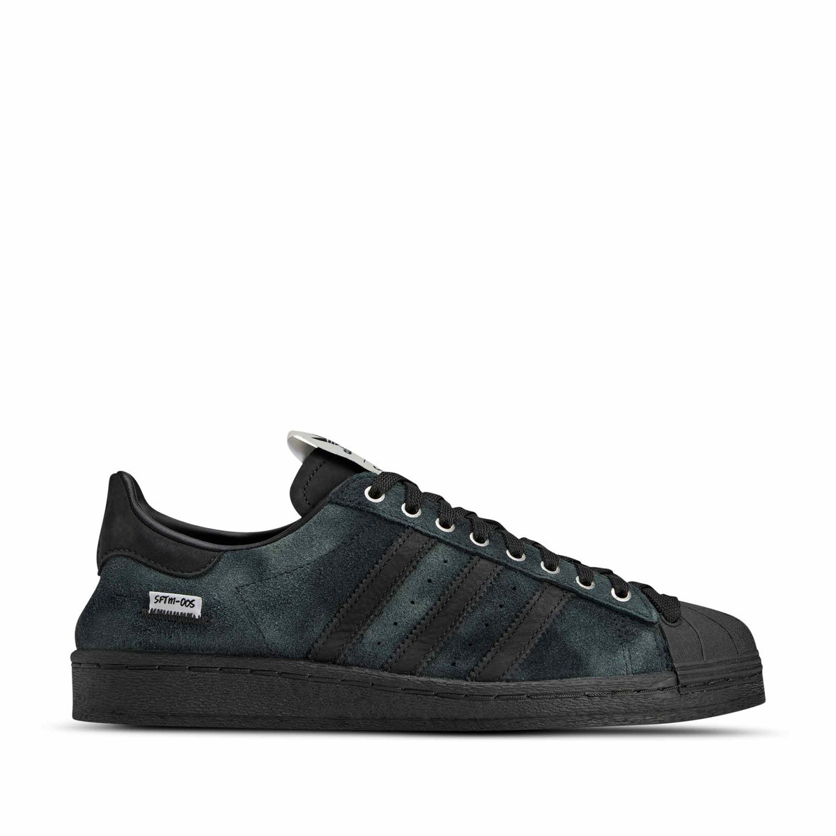 adidas gazelle silver green womens Adidas Superstar Vintage (CBLACK/CWHITE/CREWHT) – CNCPTS main image 1