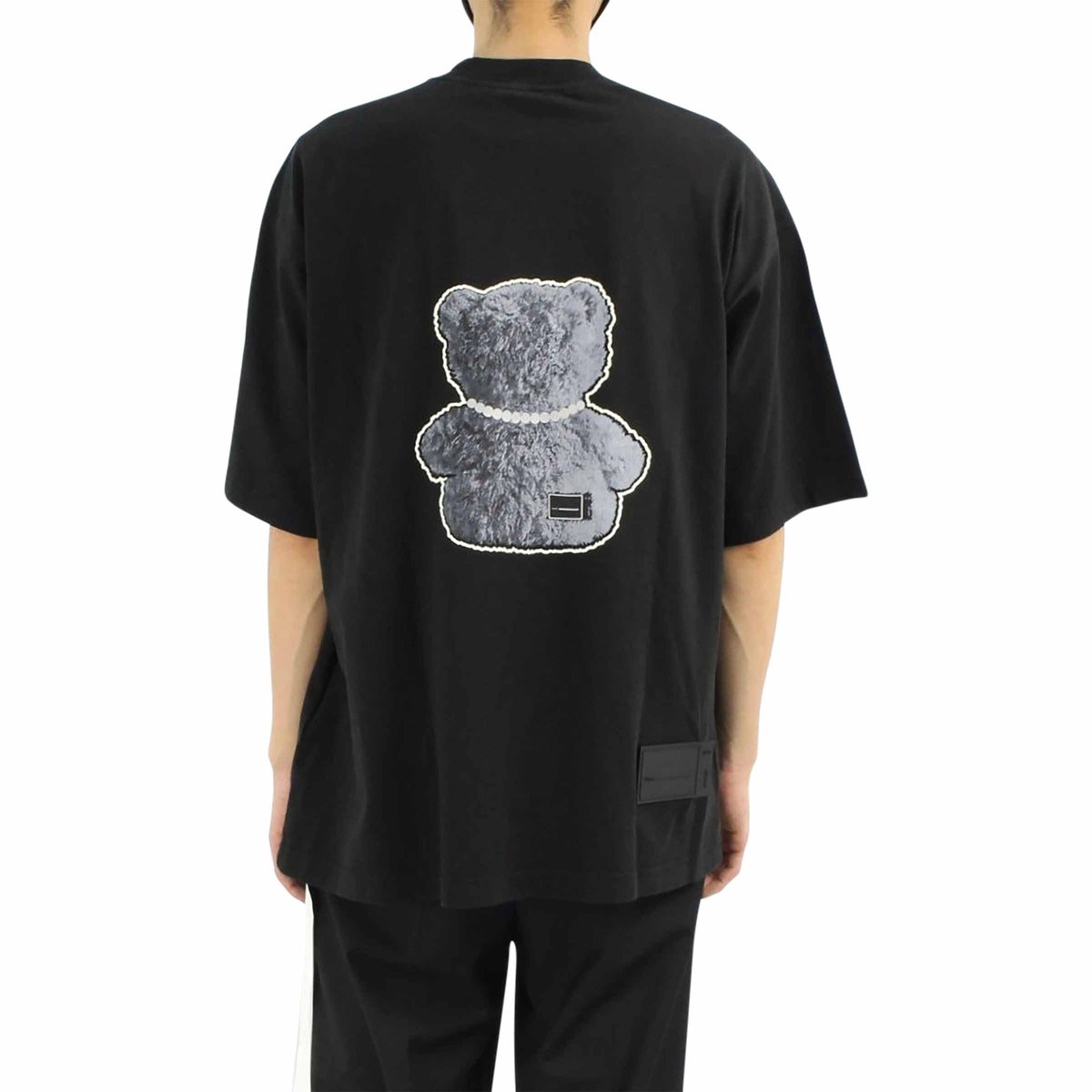 【関税込み】We11done ブラック Teddy Bear Tシャツ We11done Teddy bear-print T-shirt | REVERSIBLE