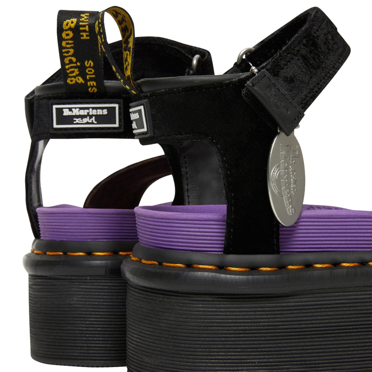 靴 Dr.Martens STRAP SANDAL X-GIRL Strap X-girl Velvet Platform Sandals in Black | Dr. Martens