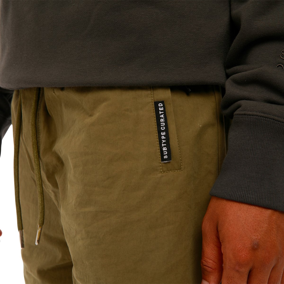 Subtype Curated Collection SUBTYPE Curated Walking Short Olive Green | SUBTYPE