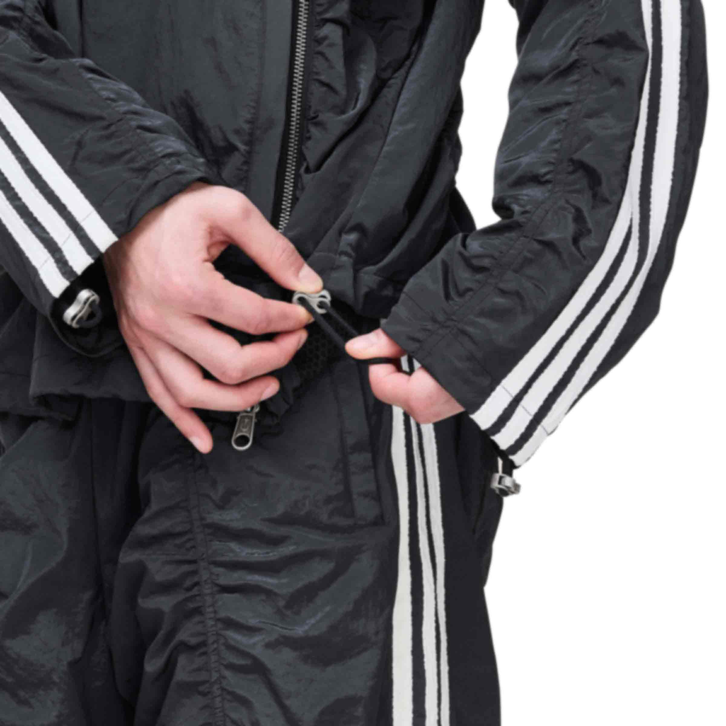 THUG CLUB Woven Tracktop Black/Silver Met. | SUBTYPE