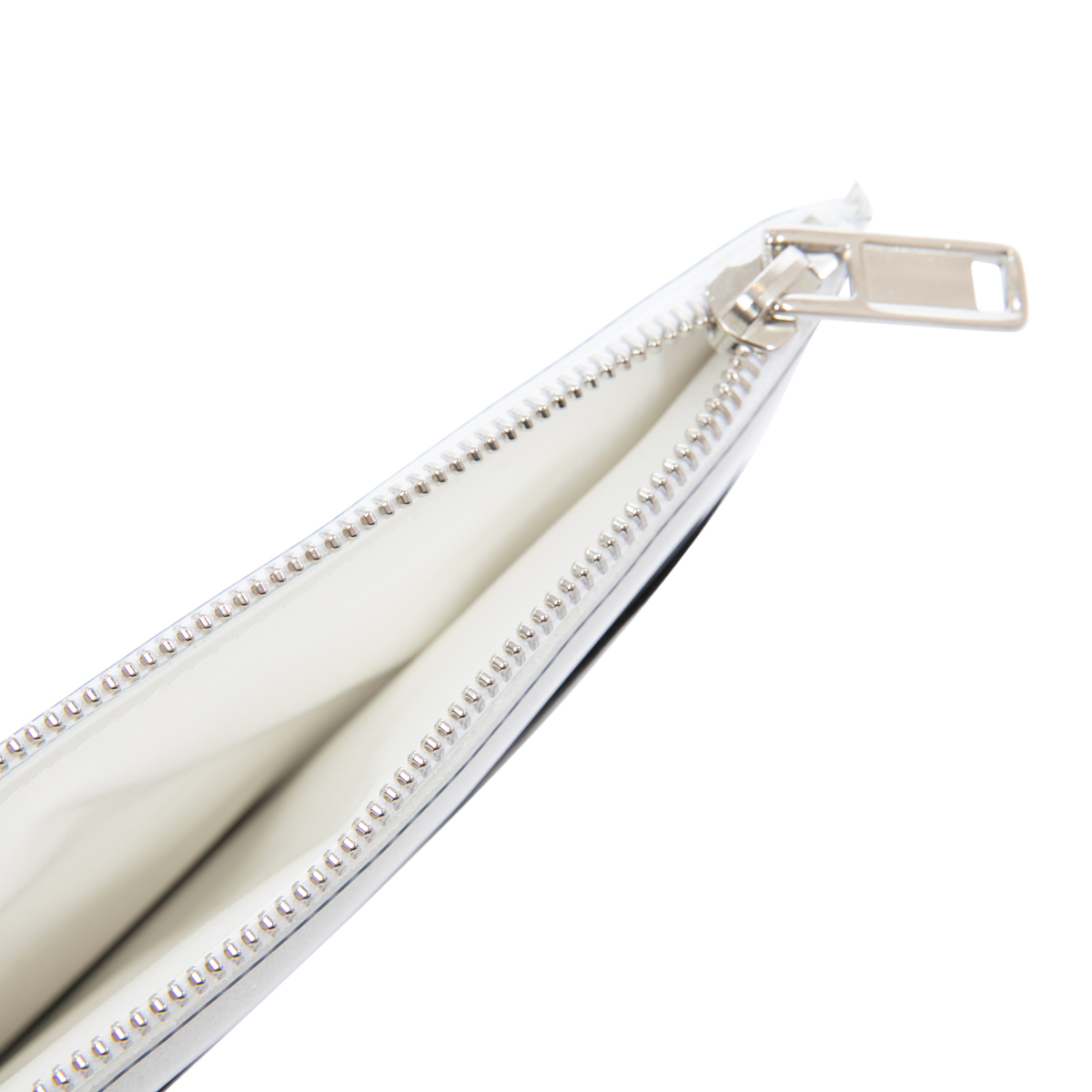 MM6 Maison Margiela Logo Zip Print Clutch