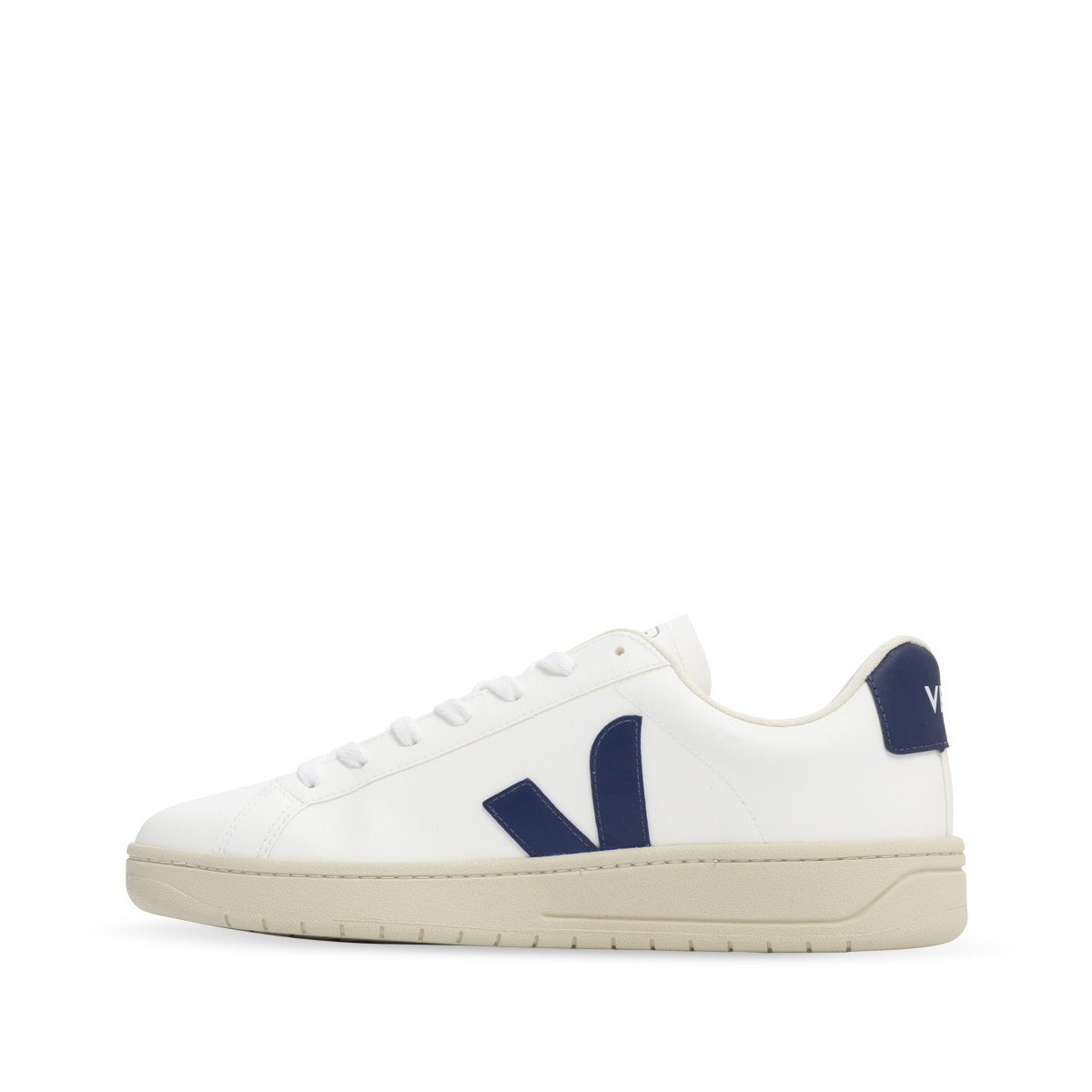 VEJA Womens Urca