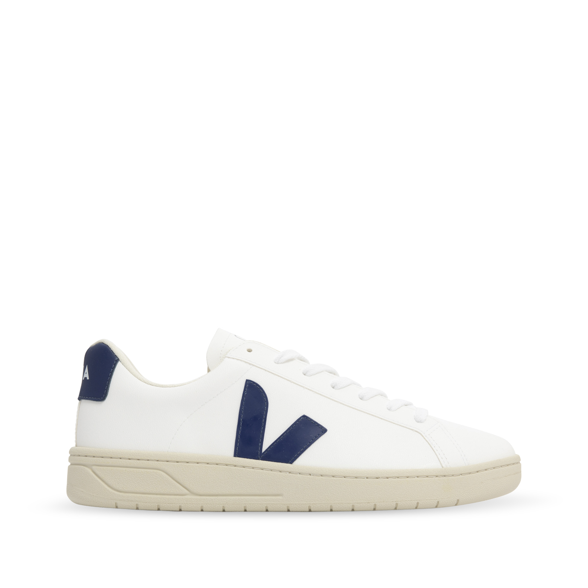 VEJA Womens Urca