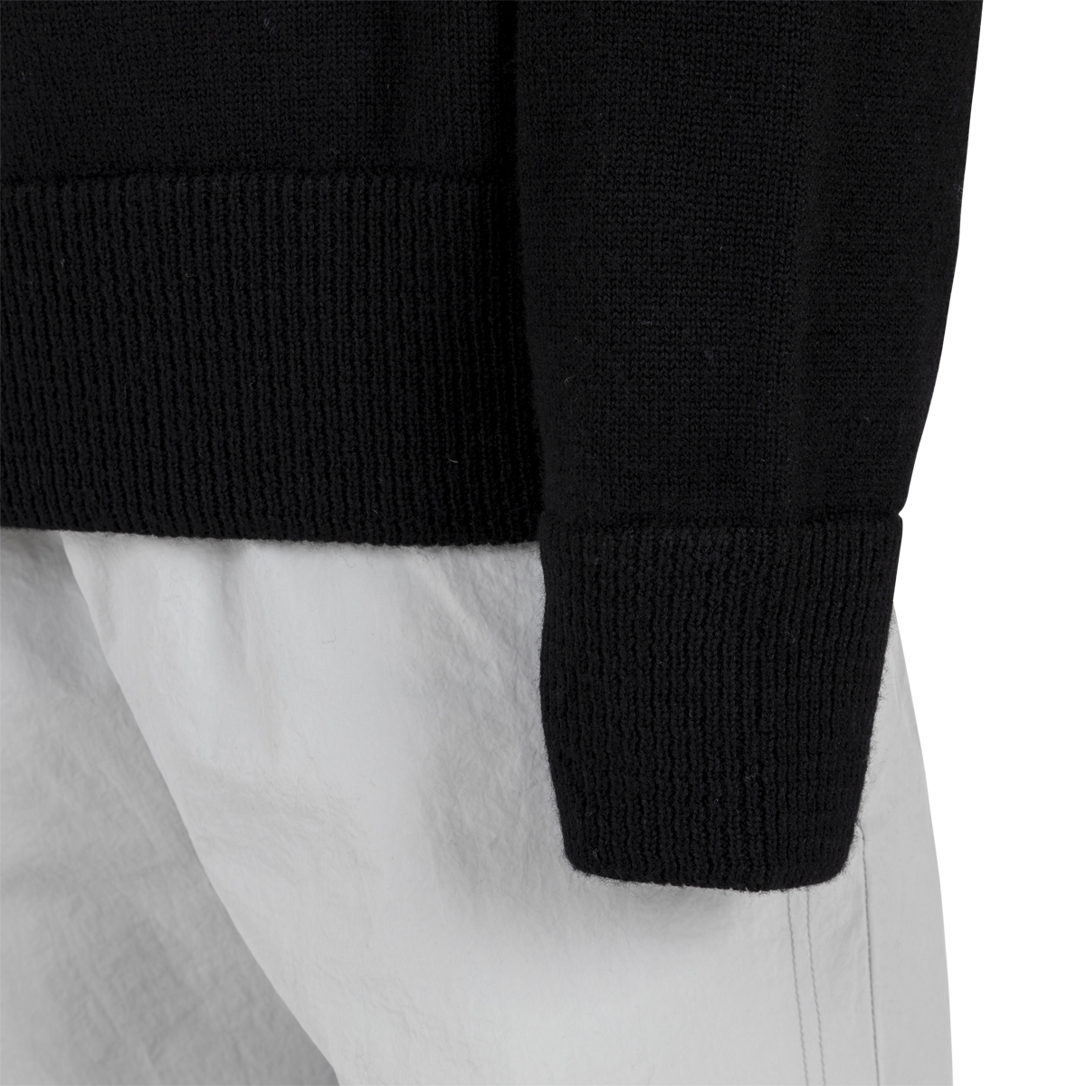 ADER Error Avity Knit