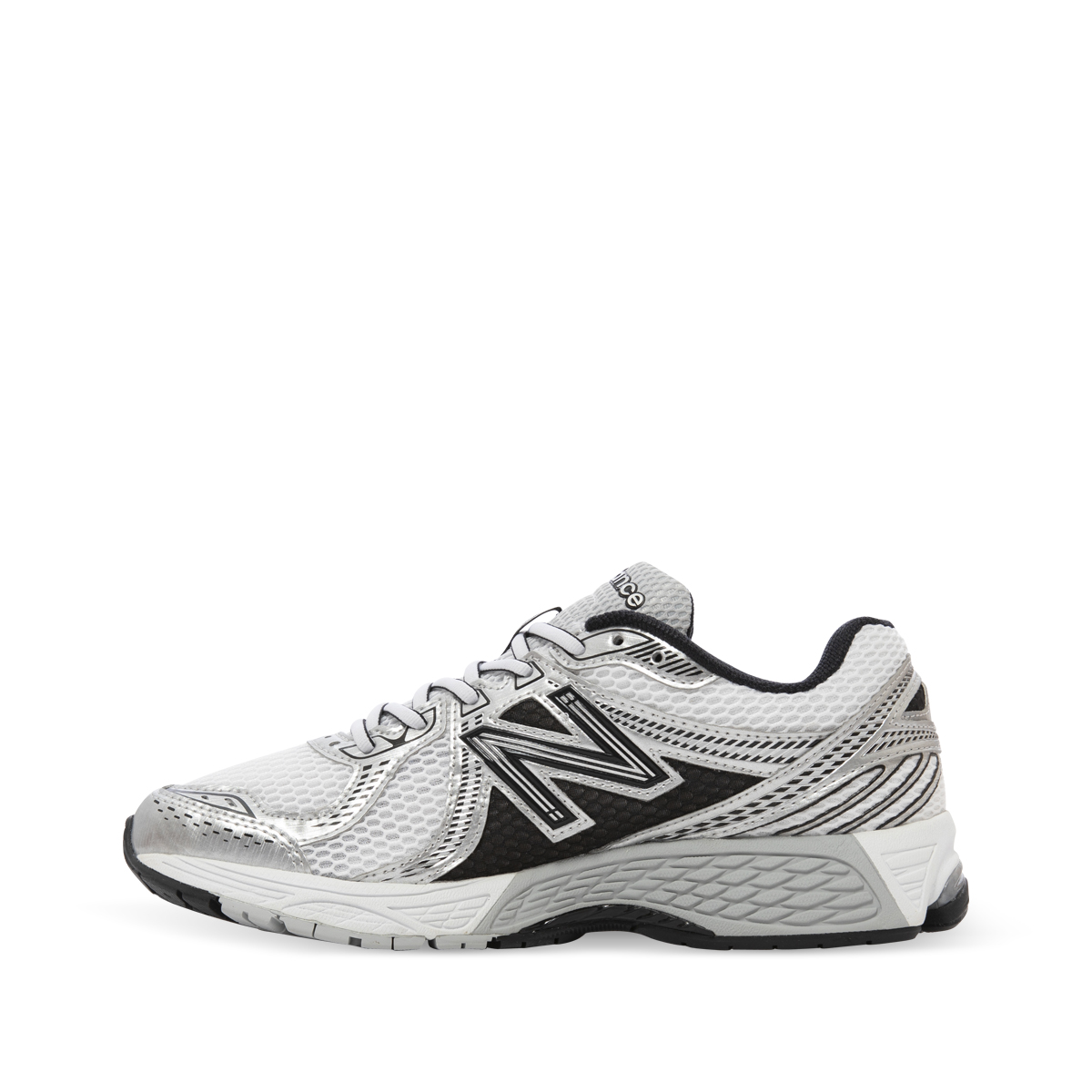 New Balance 860 V2