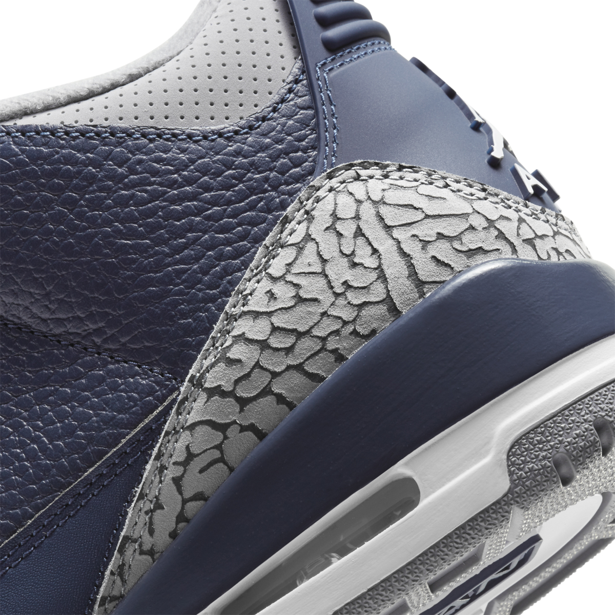 air jordan 3 retro midnight navy cement grey white