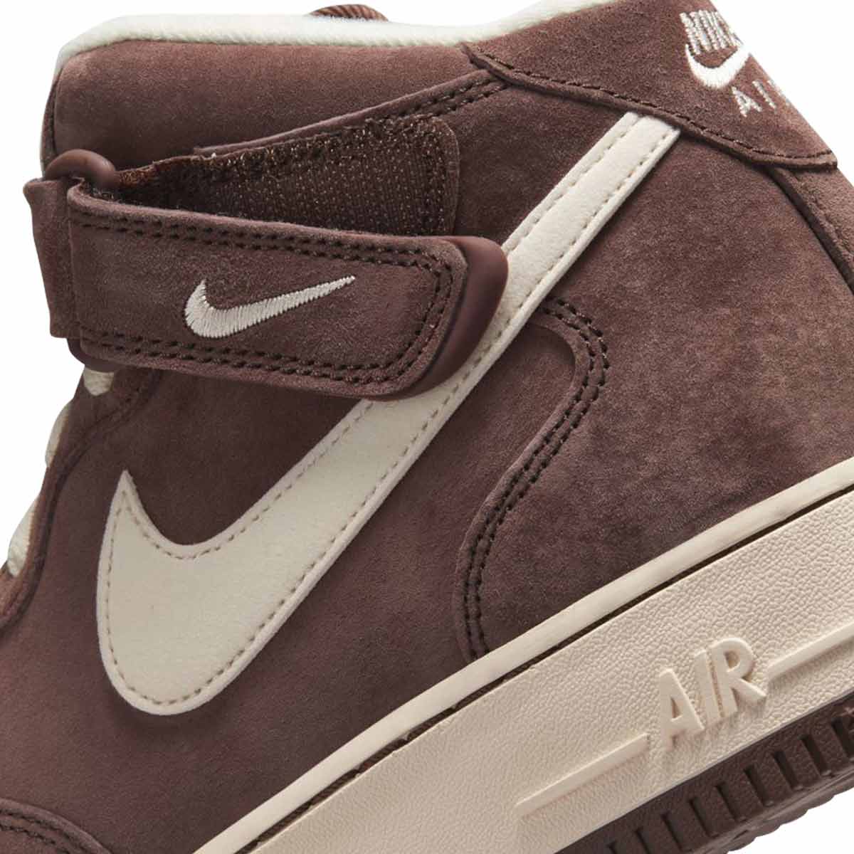 nike air force mid cream