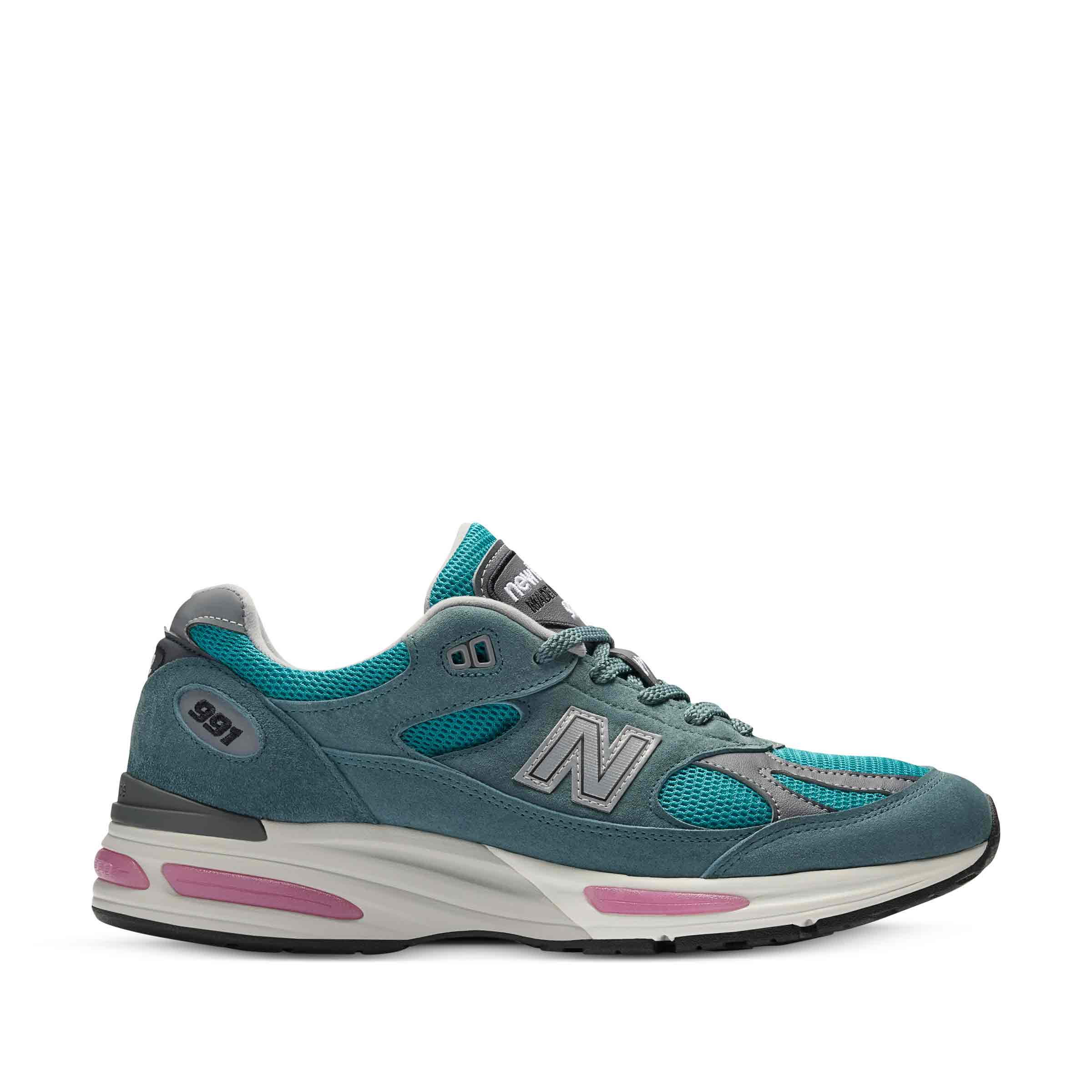 MADE in UK 991v2 Porcelain Green / Trooper / Silver | SUBTYPE
