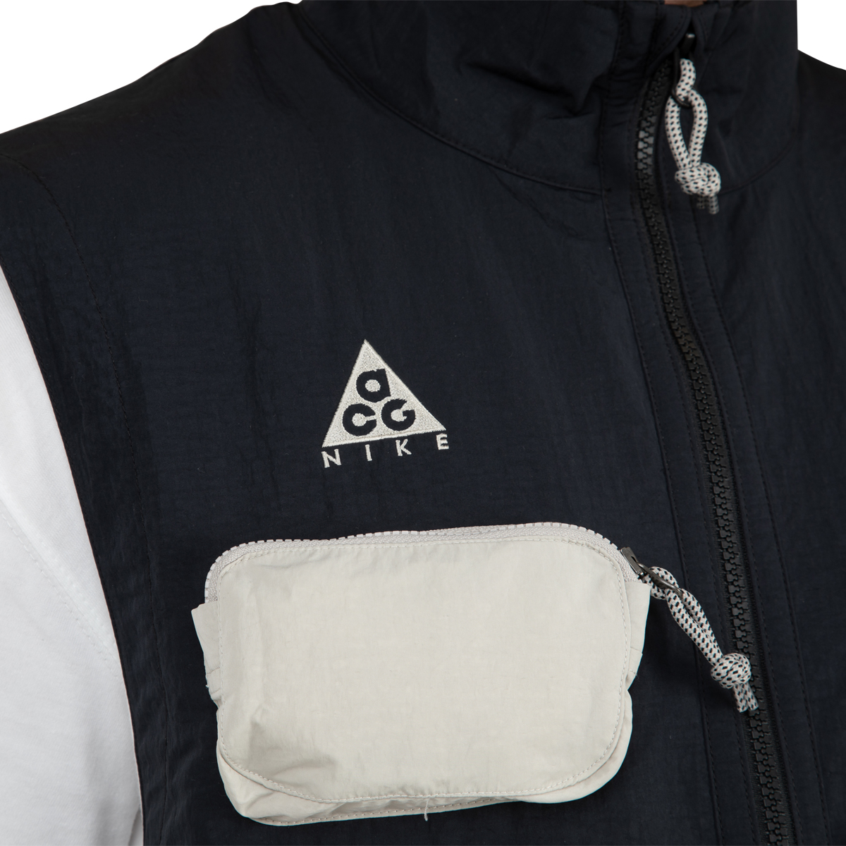 Nike NRG ACG Vest BLACK & STRING Back Pocket Hem Detail