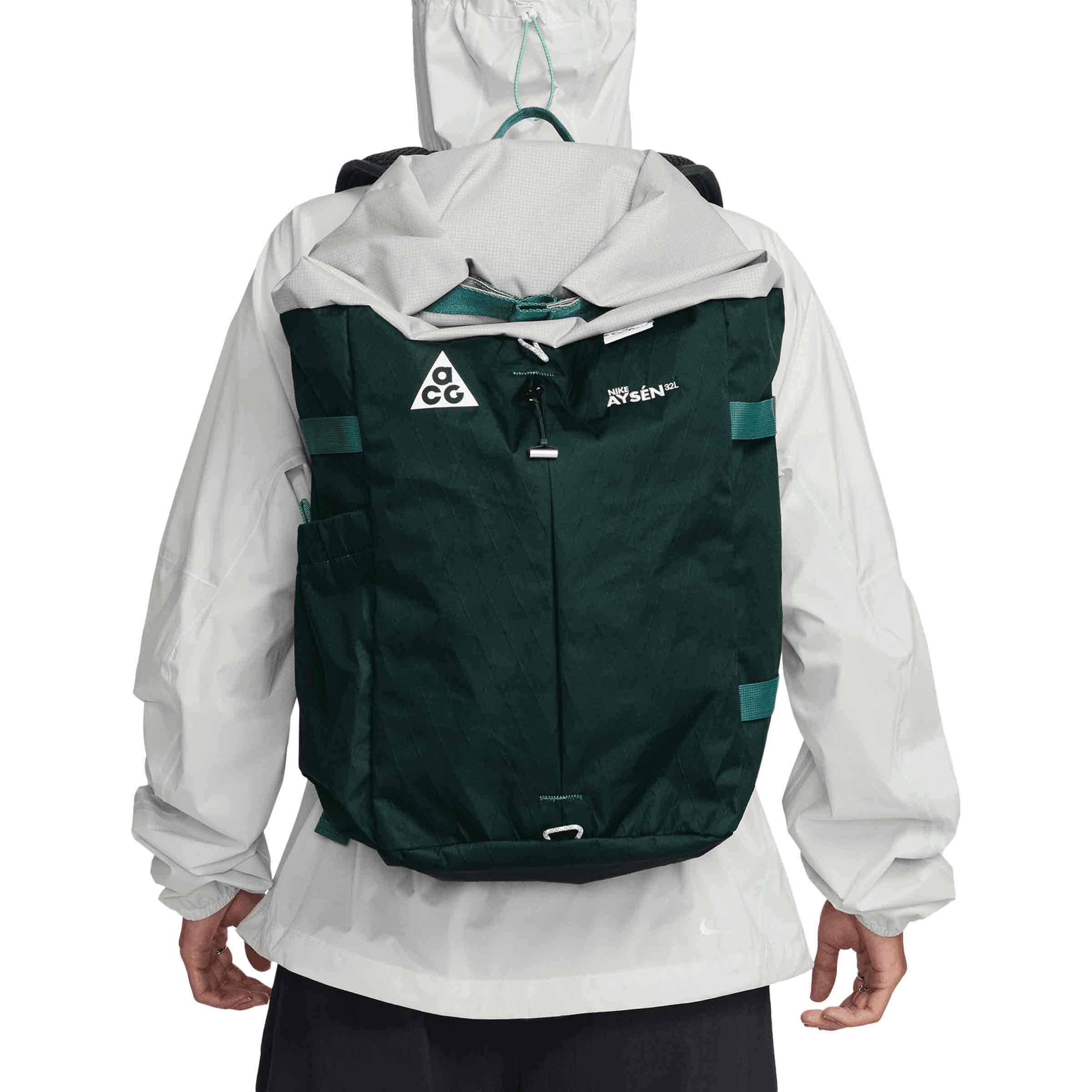 ACG Aysén Day Pack (32L) Vintage Green/Lt Iron Ore/White | SUBTYPE
