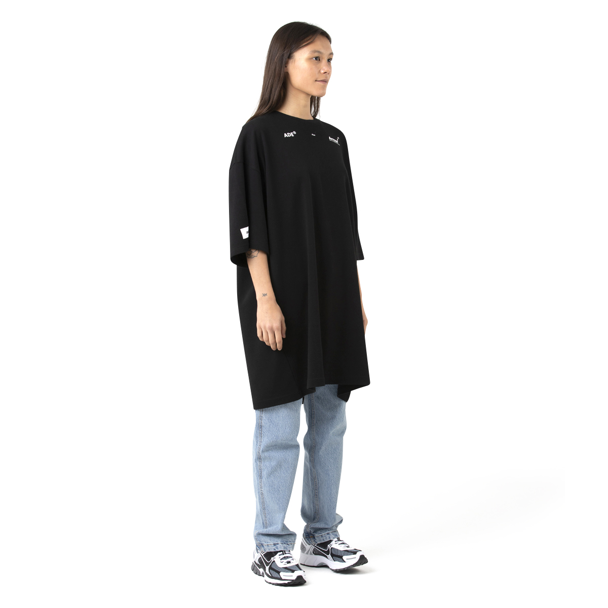 ADER Error Arrow Line Jean