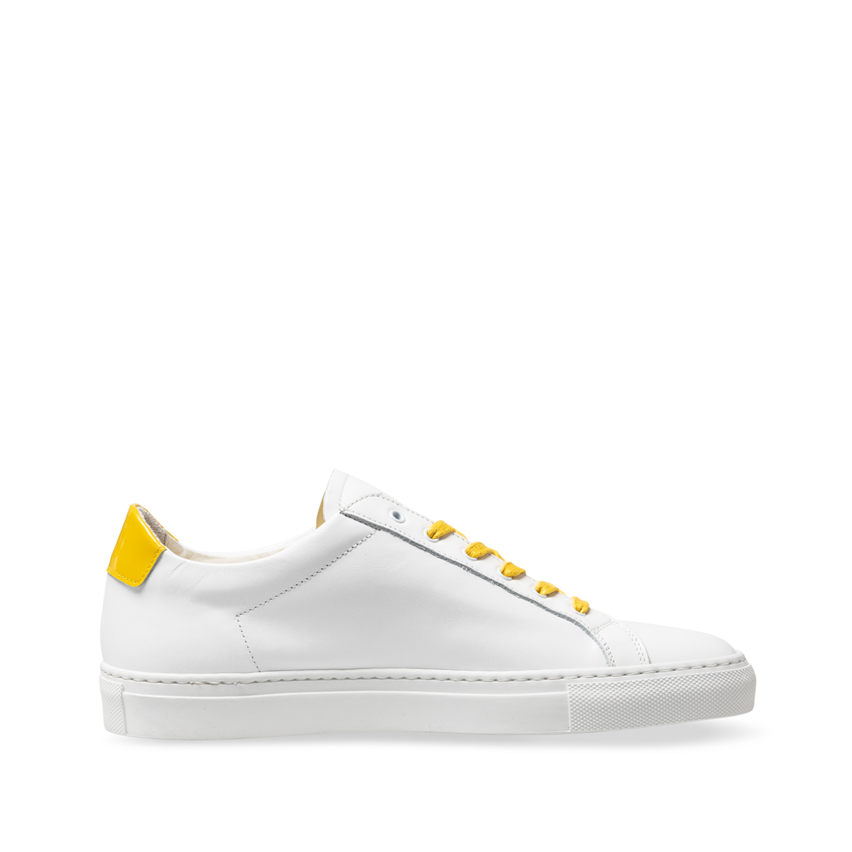 Common Projects Womens Retro Low Glossy