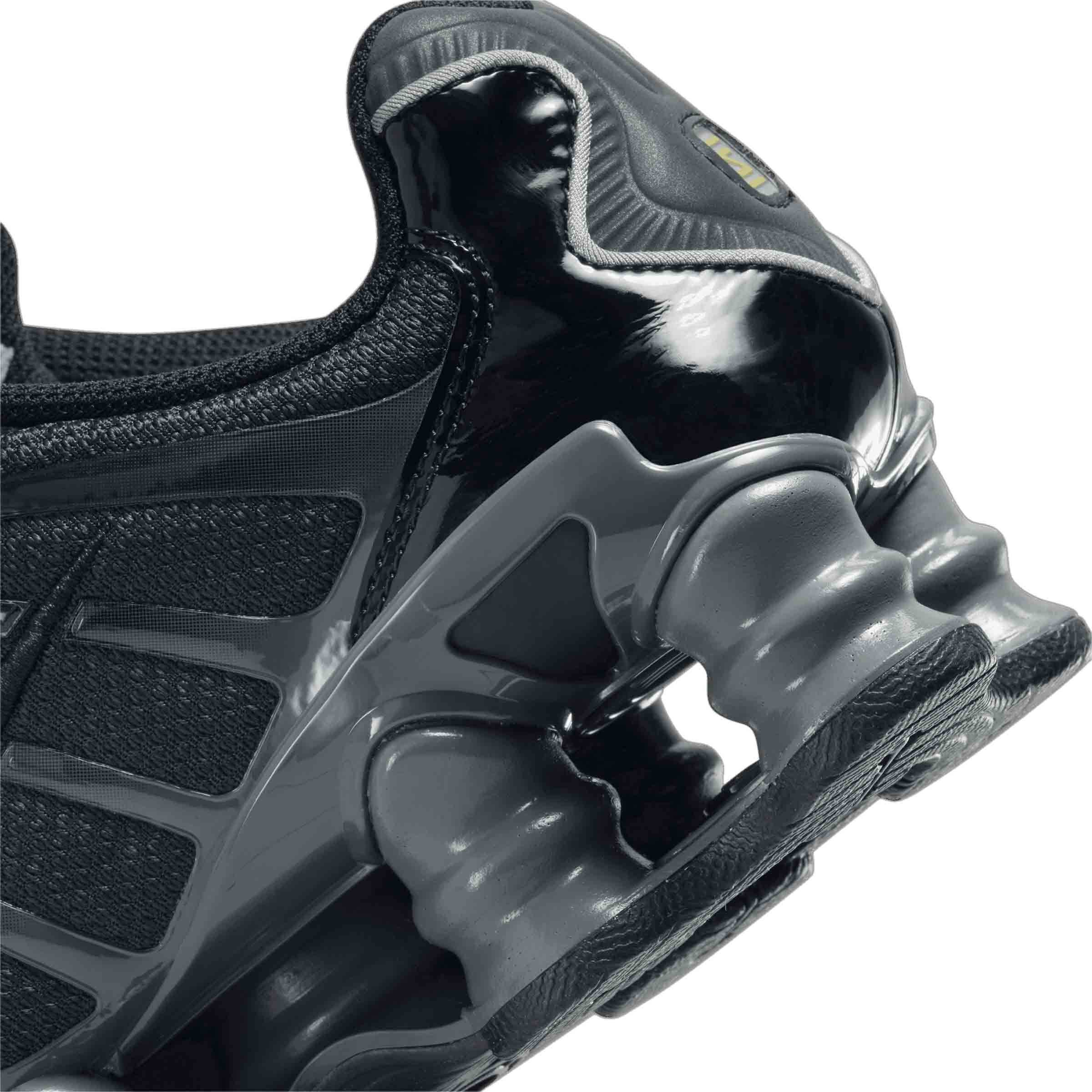 nike shox green black