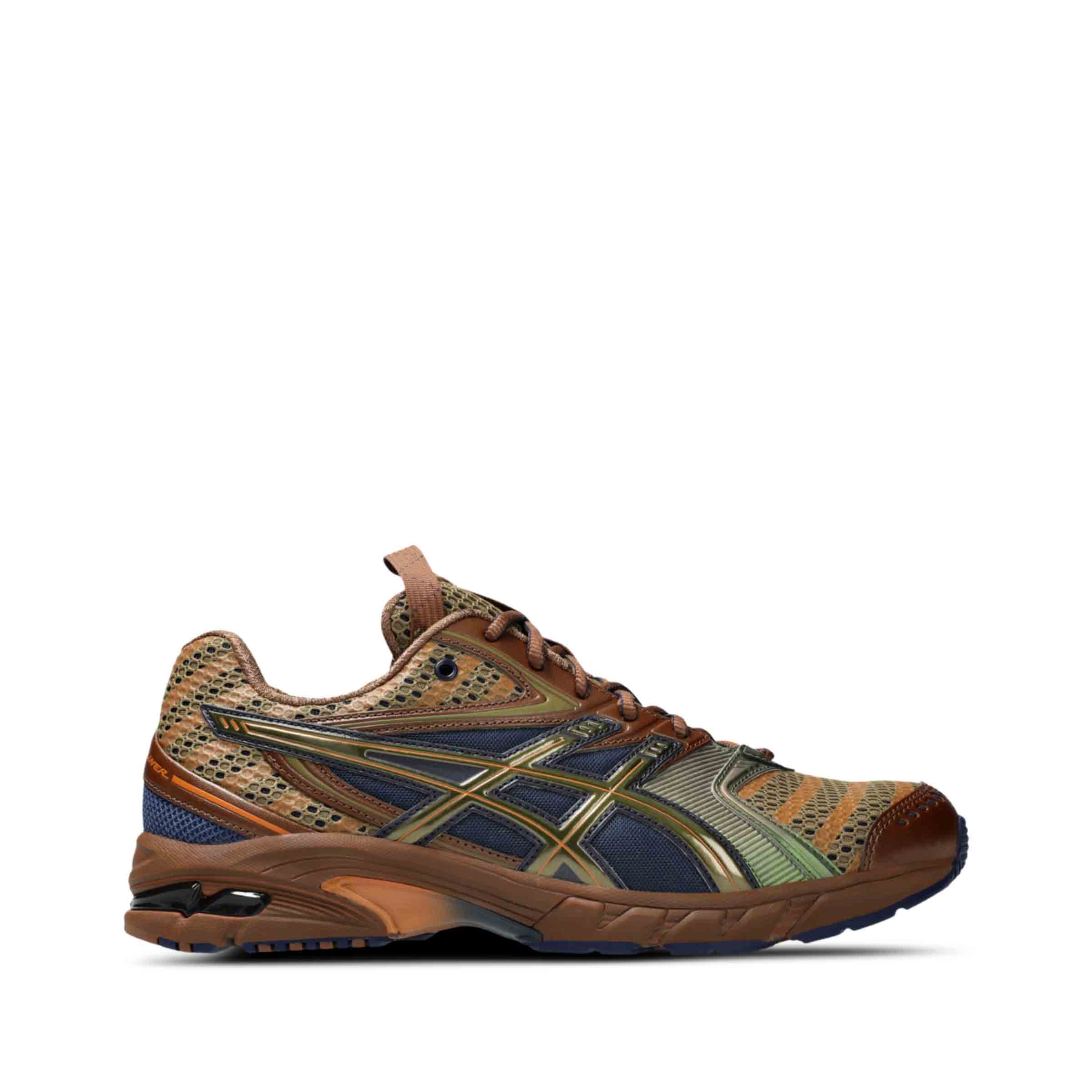 UB9-S GEL-DS TRAINER 14 WATERFALL/LICHEN ROCK | SUBTYPE