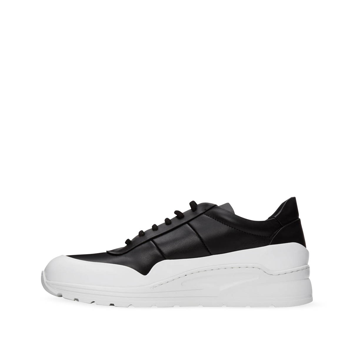 Common Projects Cross Trainer Contrast