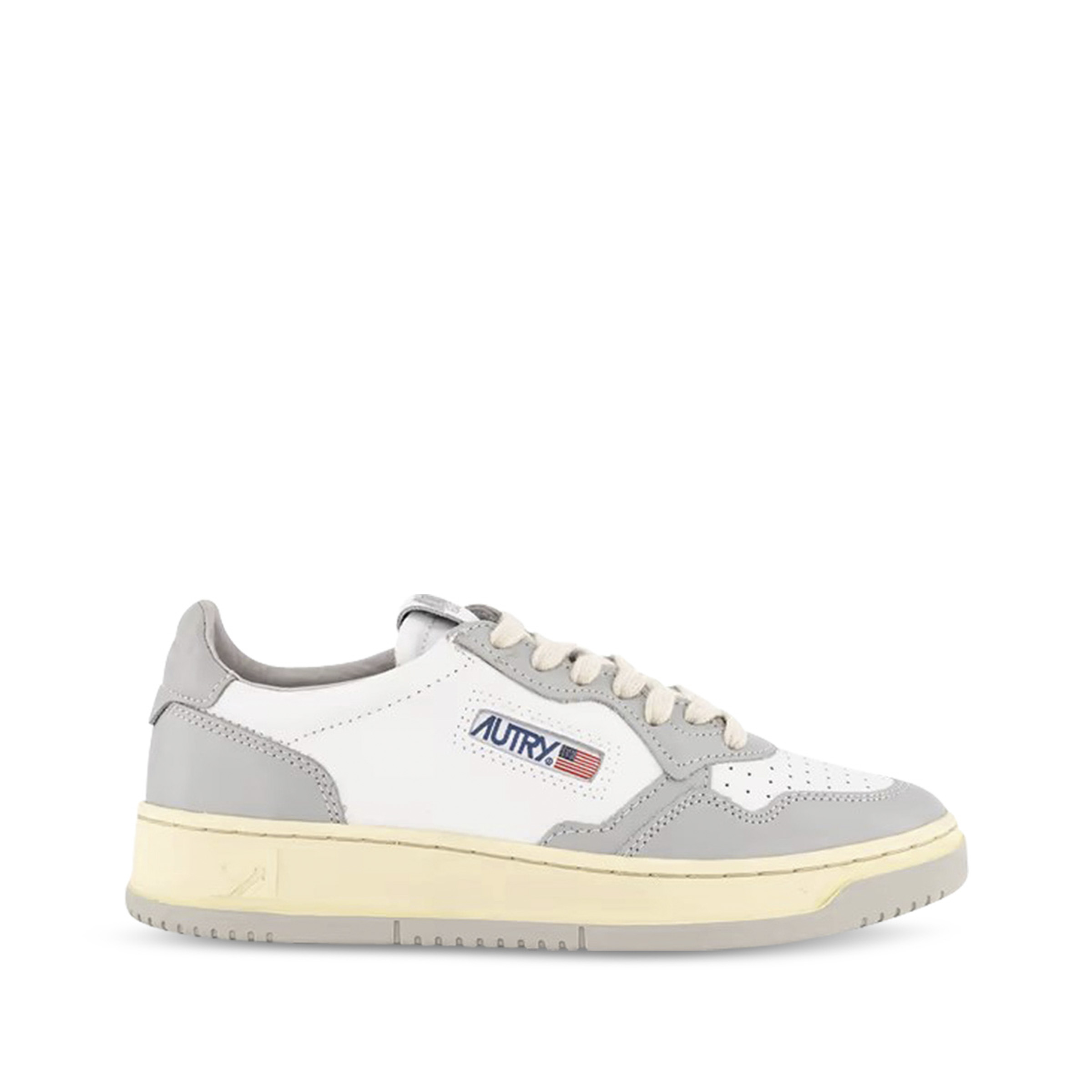 autry-women-s-medalist-white-vapor-subtype