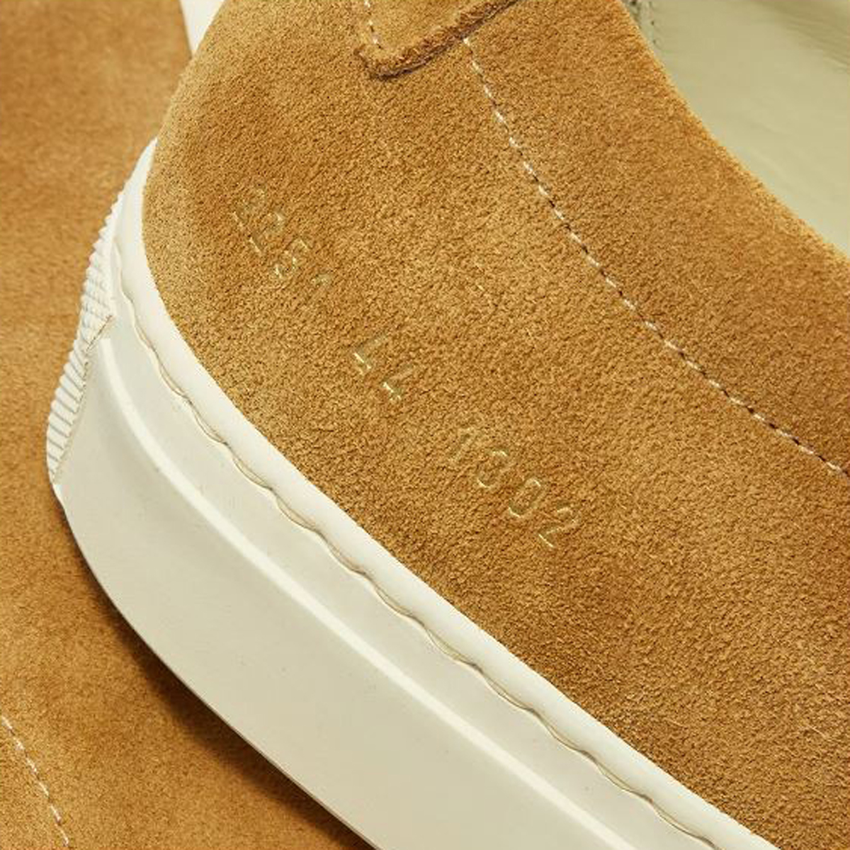 Common Projects Achilles Low Suede Contrast
