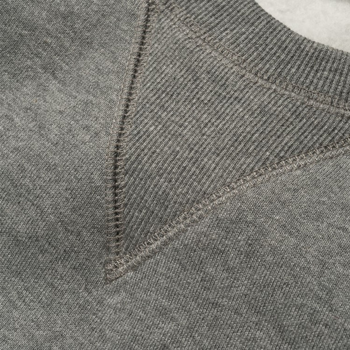 Carhartt WIP Chase Sweatshirt