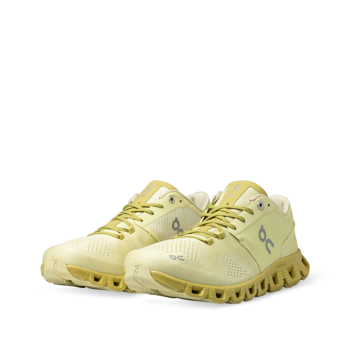 ON Running Womens Cloud X Glad Citron Angle