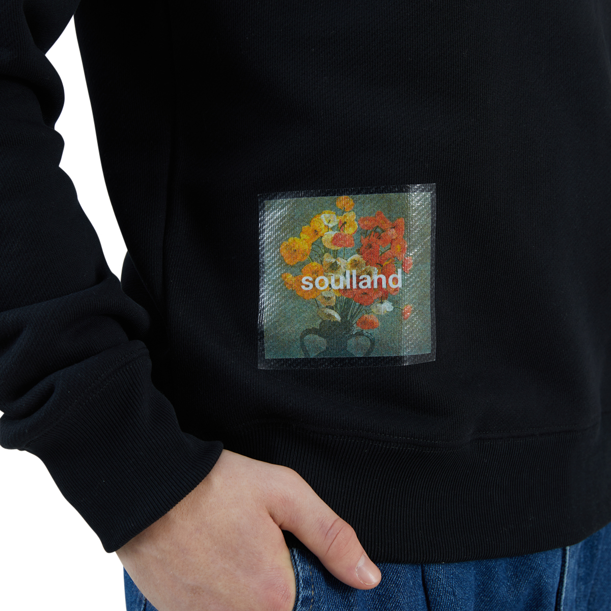 soulland Stilleben Square Sweatshirt Black Hem Detail