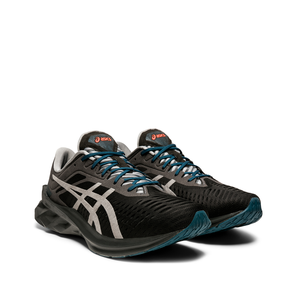 ASICS Novablast